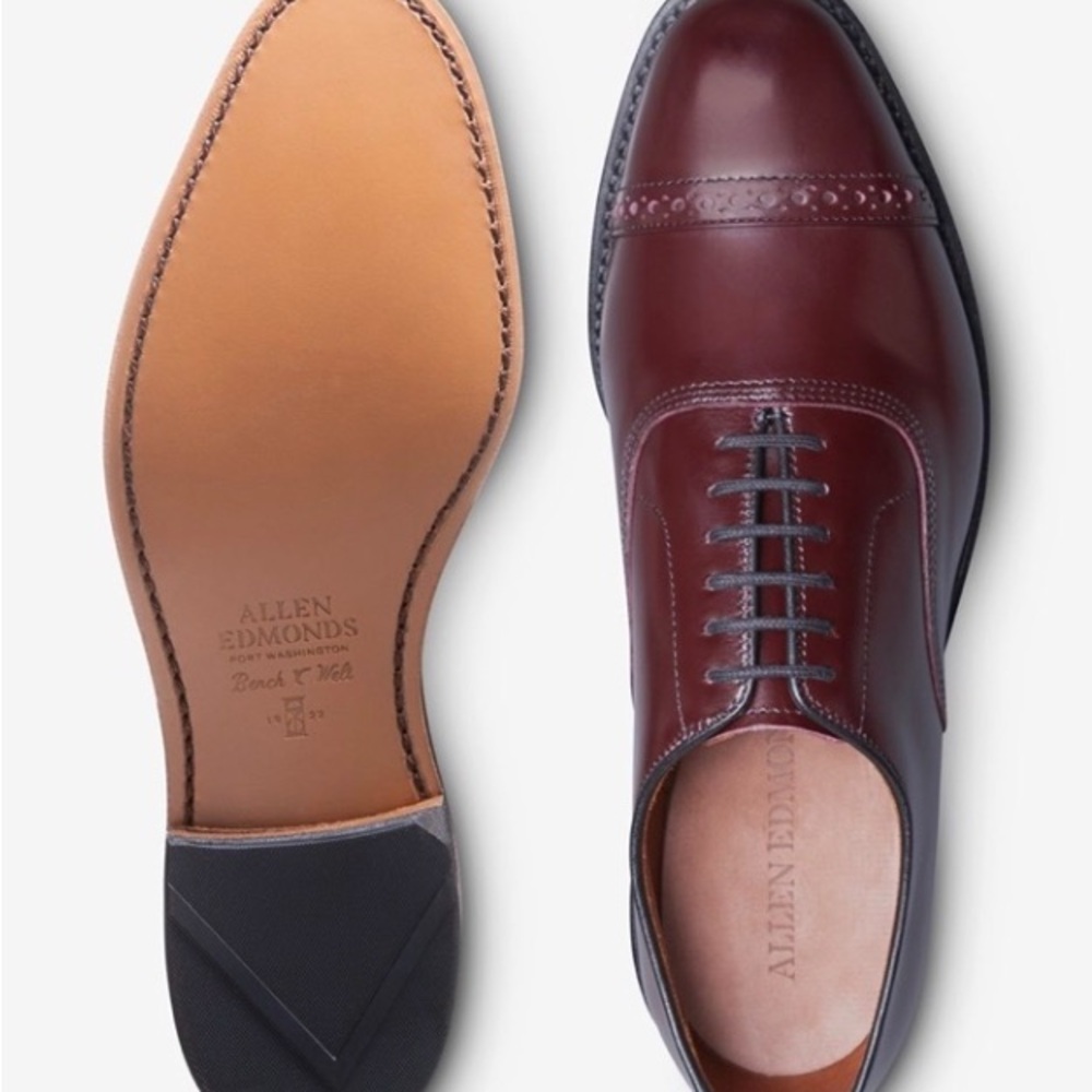 Allen Edmonds Men's Burgundy Oxford Shoes